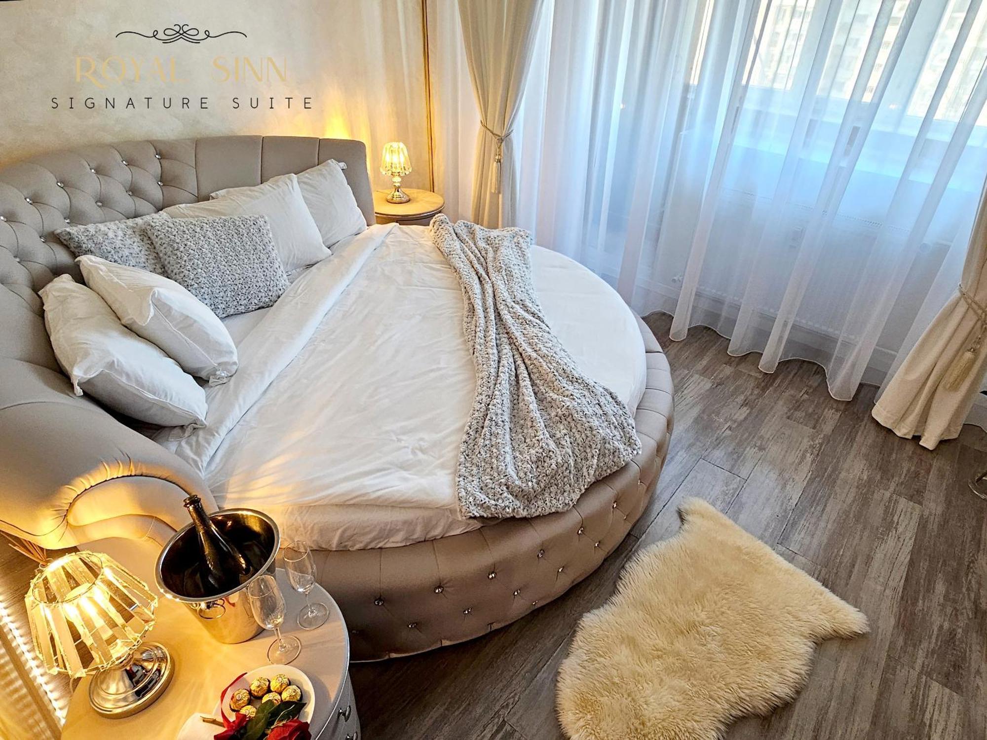 Royal Sinn Signature Suite Bukarest Exterior foto
